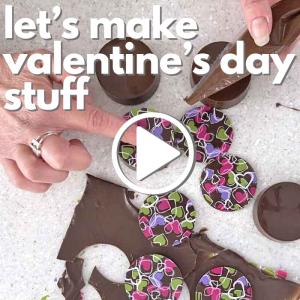 Let's Make Valentine's Day Stuff!