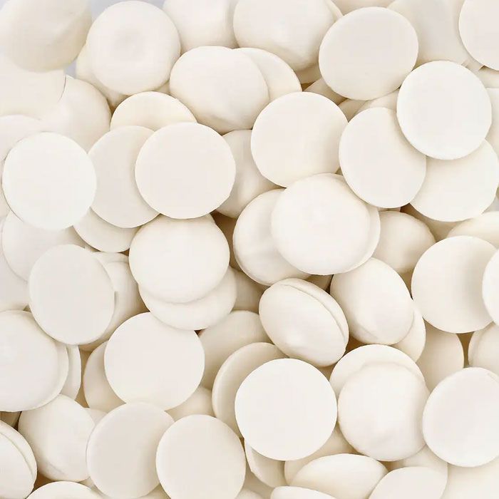 Bright White Chocolate Confectionery Coating 2lb. bag (CWUW25)