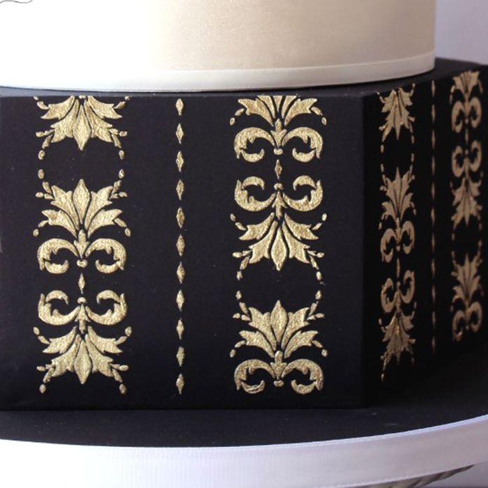 Imperial Bow Stripe Stencil Standard Height