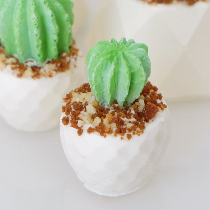 Itty Bitty Flower Pot Mold