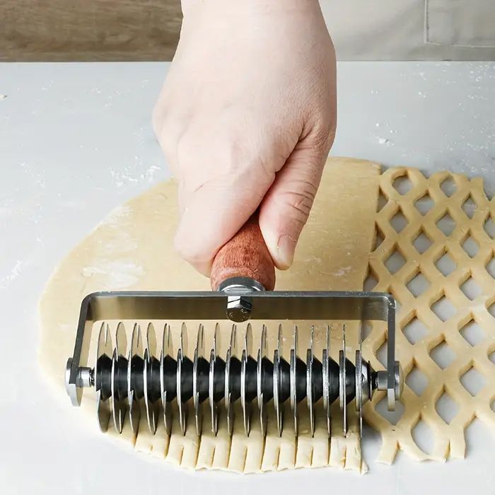 Lattice Pie Top Cutter Wheel