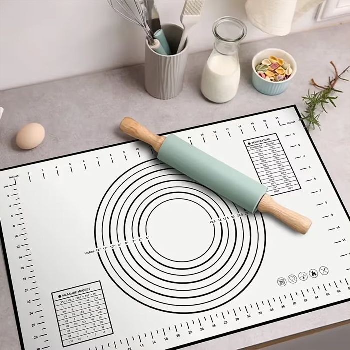 Pastry Mat And Rolling Pin Set