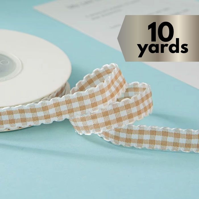Ribbon Scallop Edge Khaki Gingham