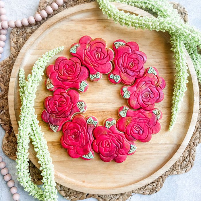 Cookie Embosser Rose Chain Wreath Platter