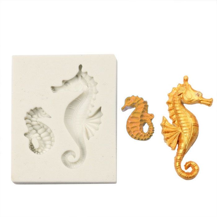 Seahorses Mold