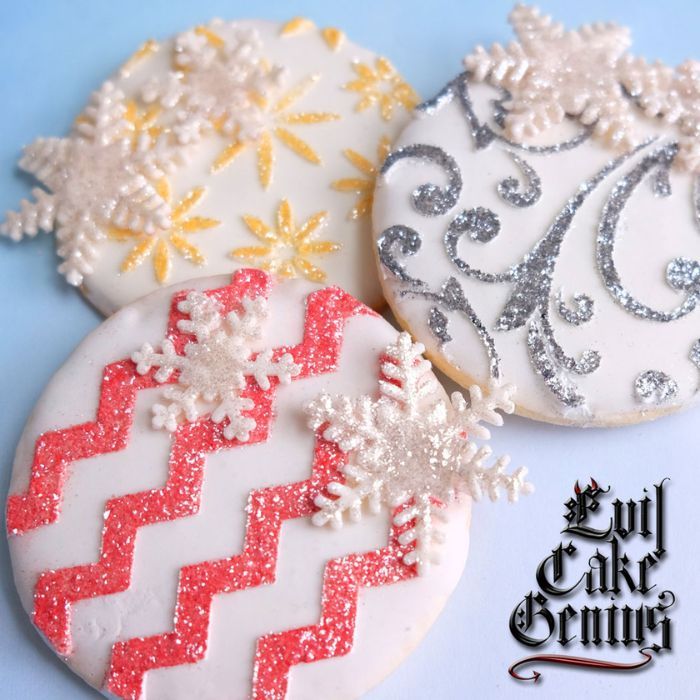 Christmas Ornament Cut-Apart Stencil Set