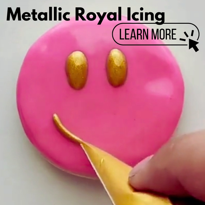 Metallic Royal Icing Smiley Cookie