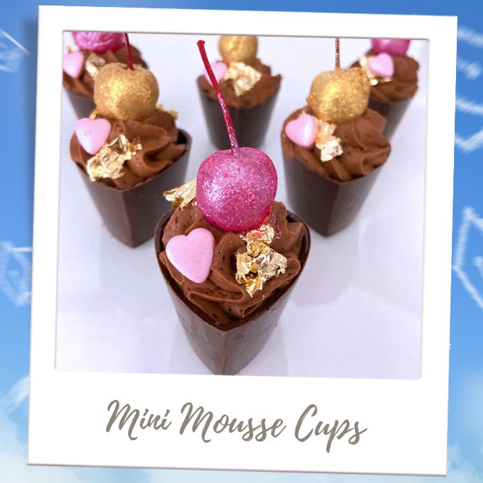 Mini Mousse Cups Graduation